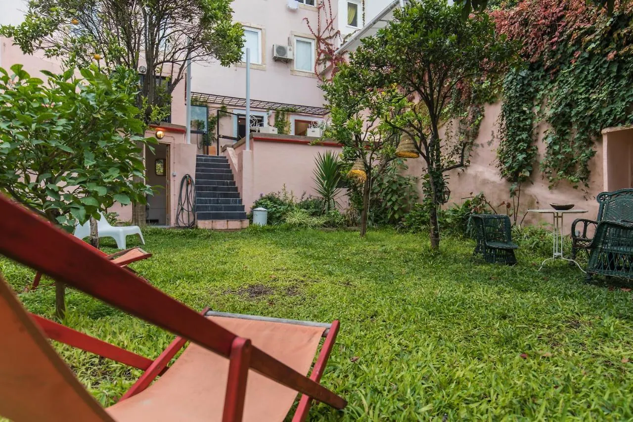Апартаменты Secret Garden House Лиссабон Португалия